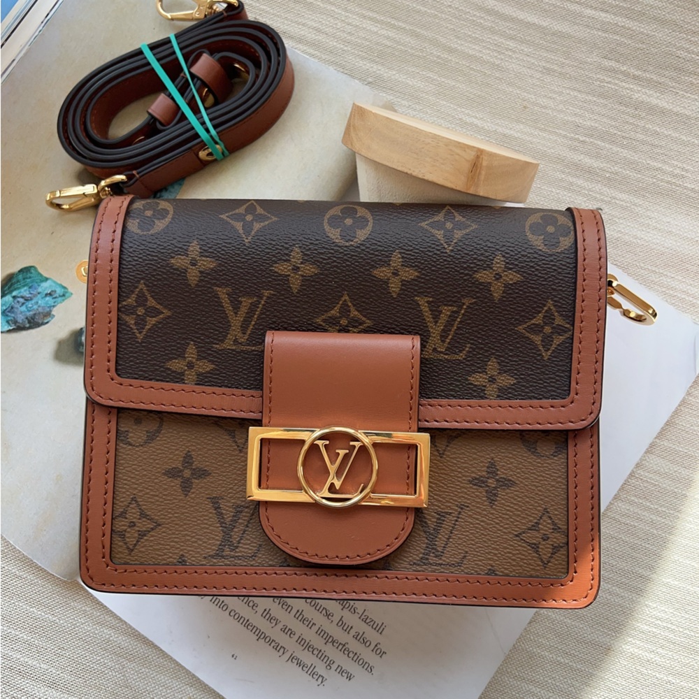 Louis Vuitton Reverse Monogram dauphine mini